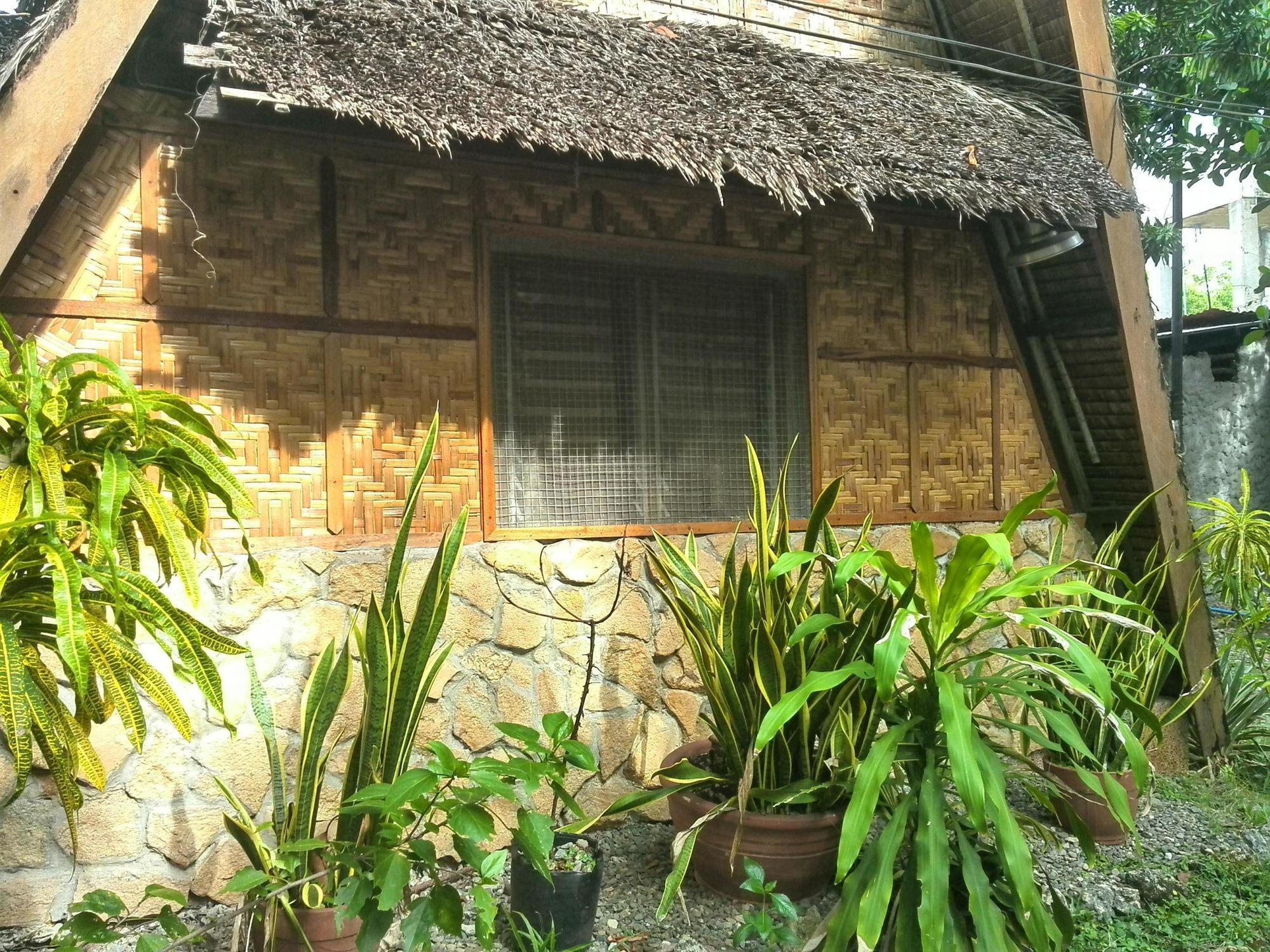Bananaland Cottages Tawala  Exterior foto